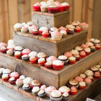 Diy Wedding Cupcakes Stand
